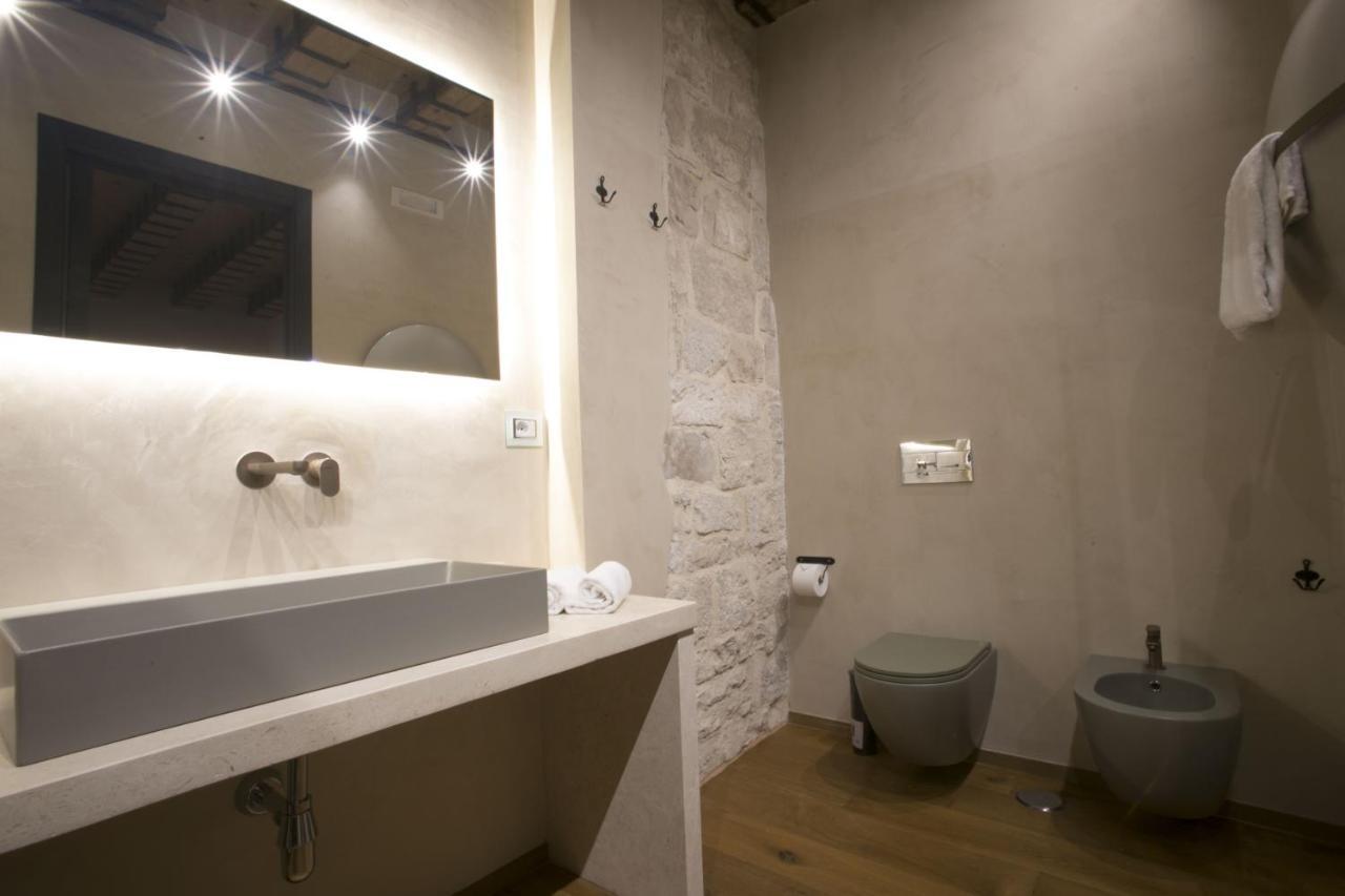 Edward Rooms & Wellness B&B Trani Dış mekan fotoğraf